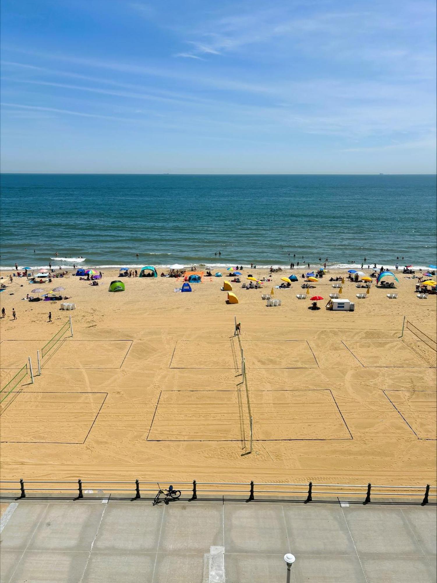 Barclay Towers Lägenhet Virginia Beach Exteriör bild